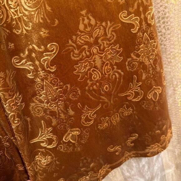 Beyond Yoga Deep Gold Bronze Baroque Velvet Wide Leg Lounge Pants L NWT - Picture 5 of 8